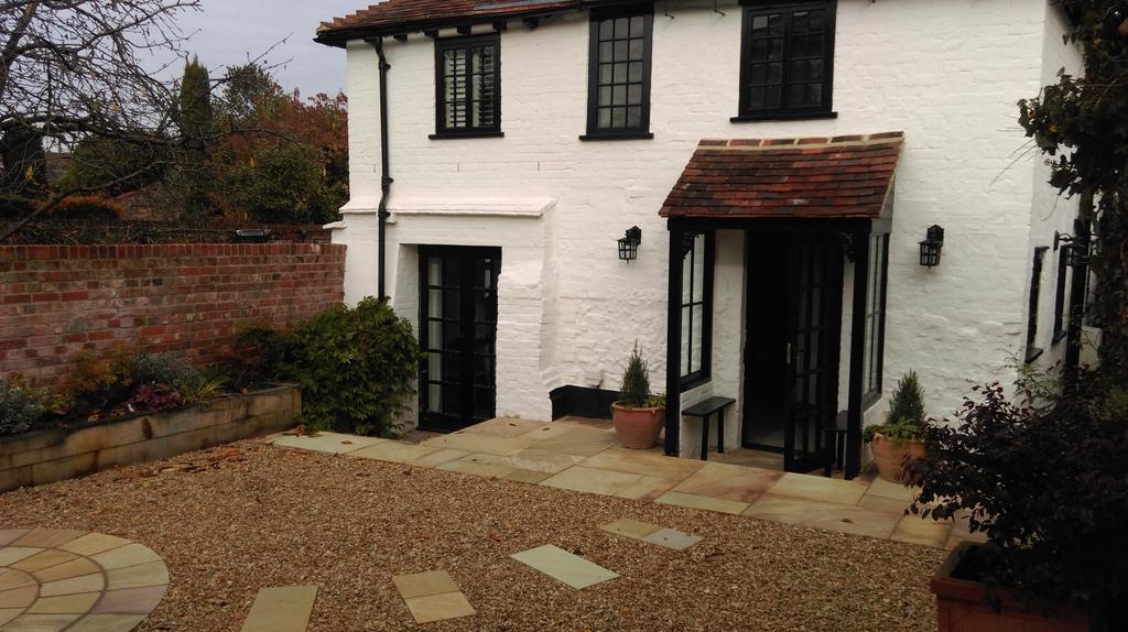 Henry VIII Cottage In The Heart Of Henley Εξωτερικό φωτογραφία