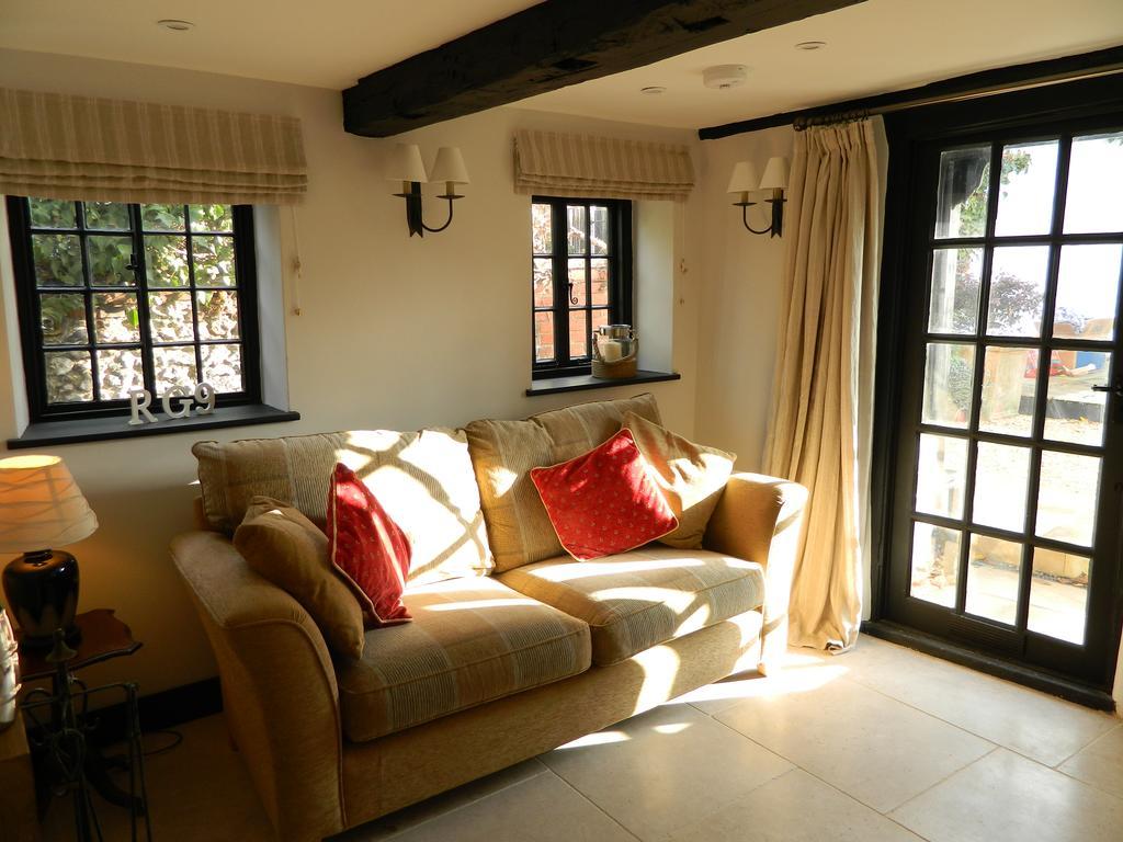Henry VIII Cottage In The Heart Of Henley Εξωτερικό φωτογραφία