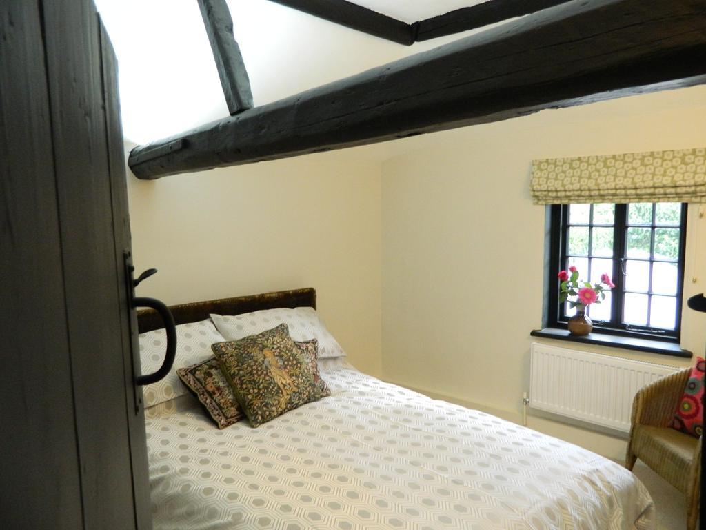 Henry VIII Cottage In The Heart Of Henley Εξωτερικό φωτογραφία